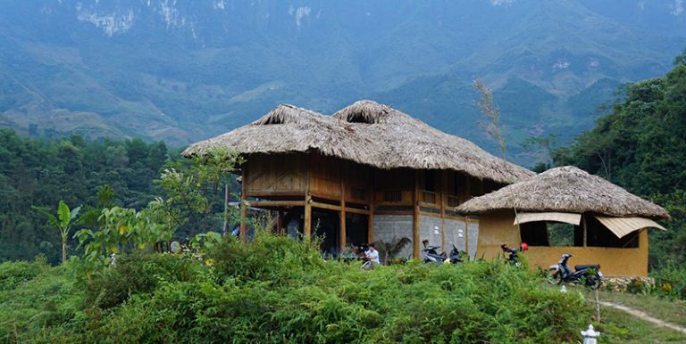 Tớ Dày homestay là địa chỉ lưu trú đucợ du khách yêu thích ở Du Già Hà Giang.