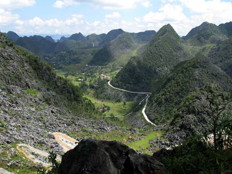 Cao nguyên núi đá Đồng Văn được công nhận là công viên địa chất lớn nhất tại Đông Nam Á