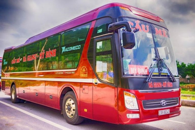 Xe khách Mỹ Đình - Hà Giang là phương tiện di chuyển lý tưởng cho quãng đường di chuyển xa gần 300 km