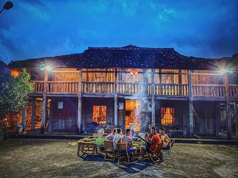 Lo Lo Homestay & Cafe Meo Vac là một trong những homestay Lô Lô Chải Hà Giang đáng trải nghiệm nhất.
