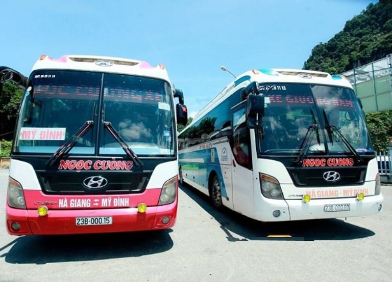 Phương tiện xe khách giường nằm được nhiều du khách lựa chọn hiện nay để đến với Hà Giang nhờ sự thuận tiện và an toàn
