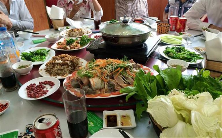 Tổng hợp 8 quán ăn ngon ở Đồng Văn nổi tiếng thơm ngon, sạch sẽ được khách hàng đánh giá cao nhất