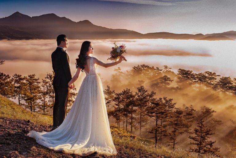 Chụp ảnh cưới với khung cảnh thiên nhiên cực lãng mạn. 