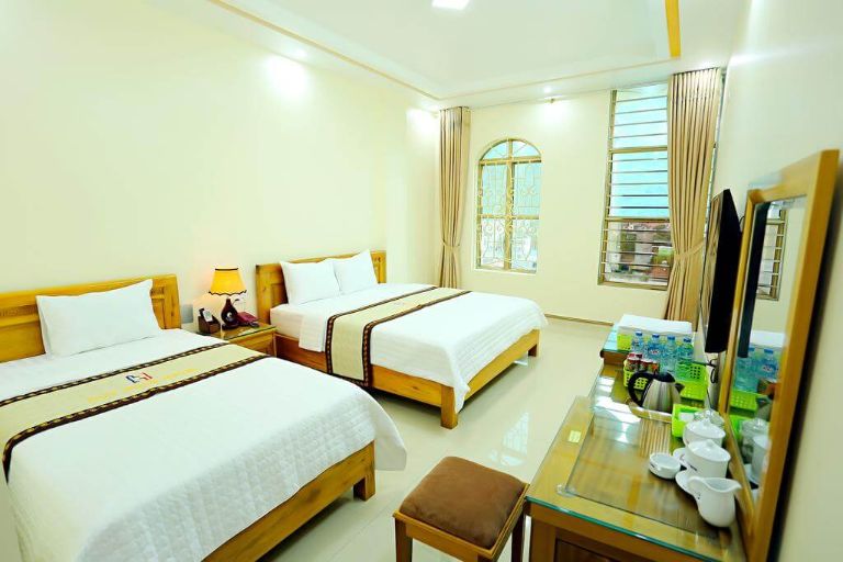 Các phòng của khách sạn Hà Giang được thiết kế theo hướng hiện đại, thoáng mát, sạch sẽ và tiện nghi 