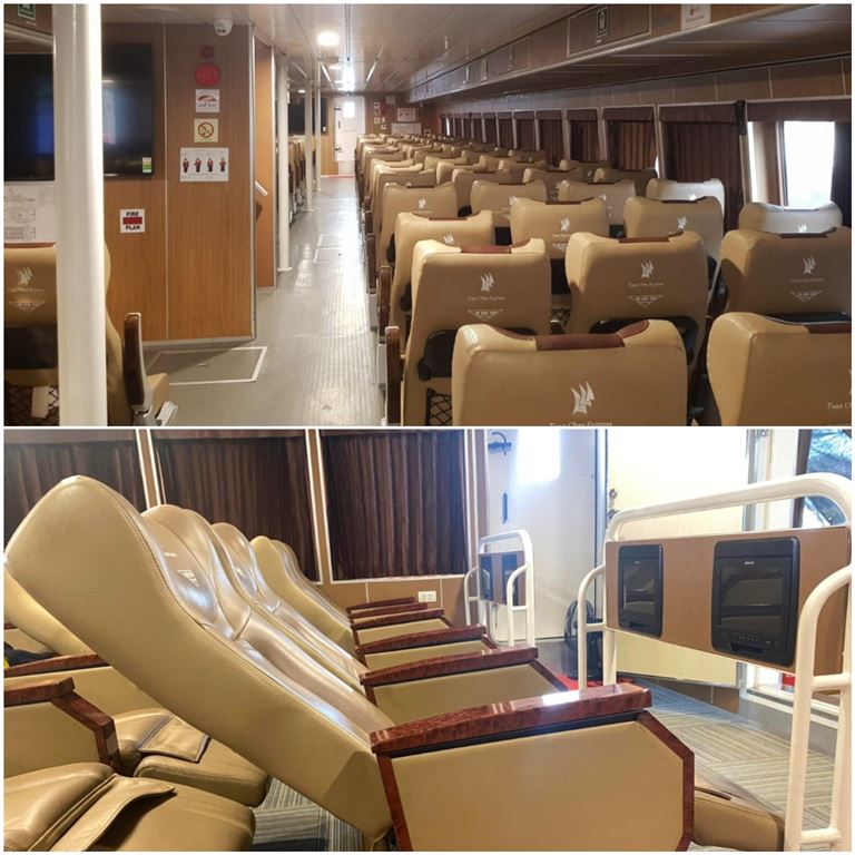Bên trong tàu Chấn Kha Phú Qúy trang bị 222 giường nằm và 95 ghế ngồi, trong đó có 18 ghế ngồi hạng thương gia Business Class. 