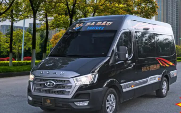 36 Travel Limousine là hãng xe nổi tiếng cho các tuyến đường liên tỉnh bắt đầu từ Hà Nội.