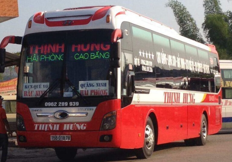 Xe giường nằm 41 chỗ là phương tiện di chuyển chính của Thịnh Hưng.