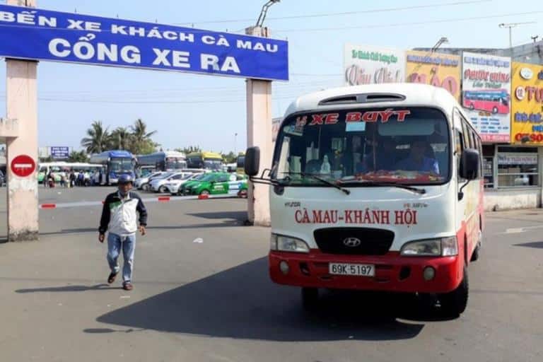 Bến xe Cà Mau