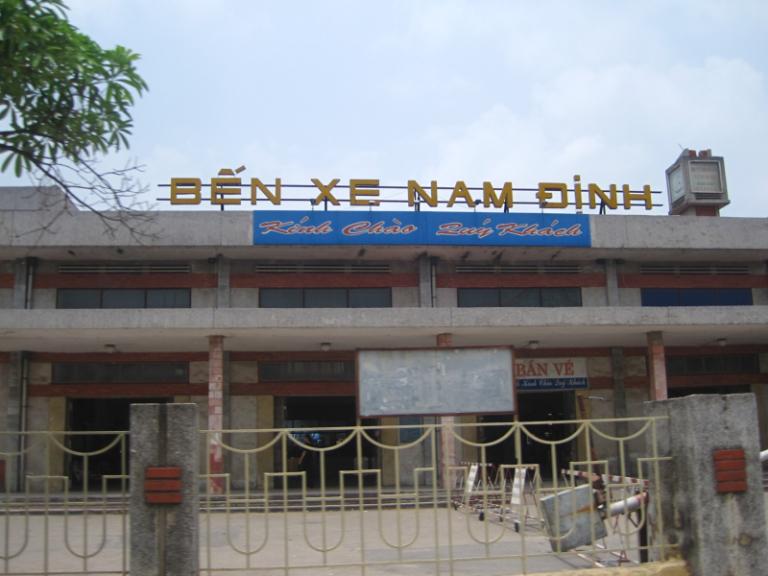 Bến xe Nam Định