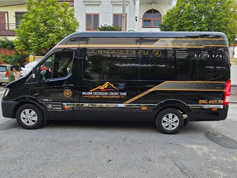 Xe Limousine Hà Nội Hạ Long