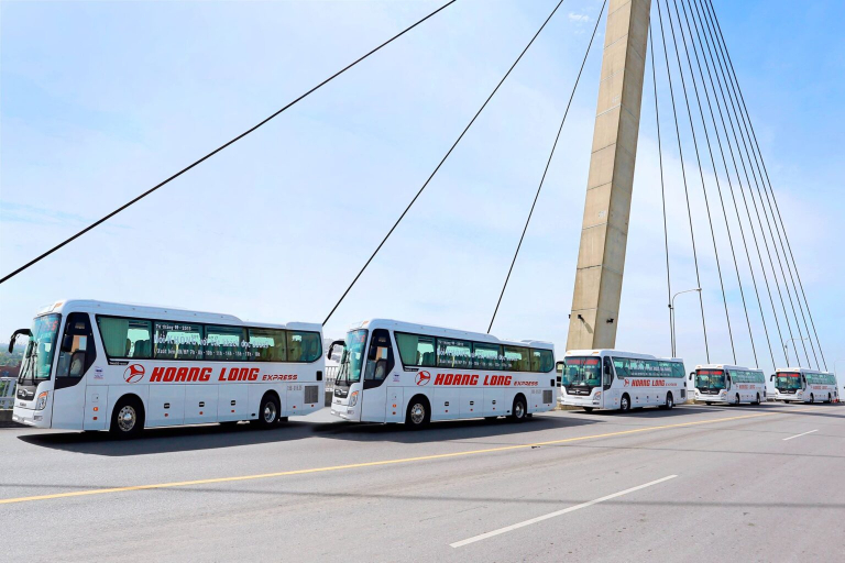 xe khách Hà Nội Cô Tô