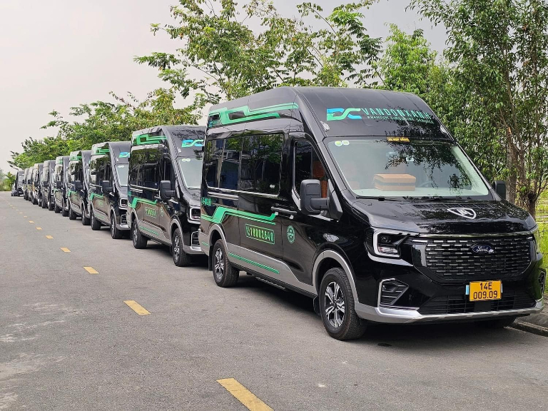 xe khách Hà Nội Cô Tô