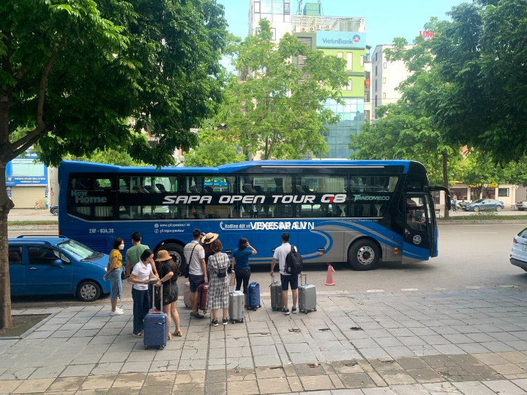 xe khách Hà Nội Cô Tô
