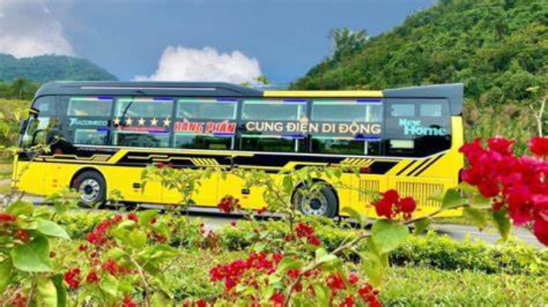 xe khách Hà Nội Đồng Văn