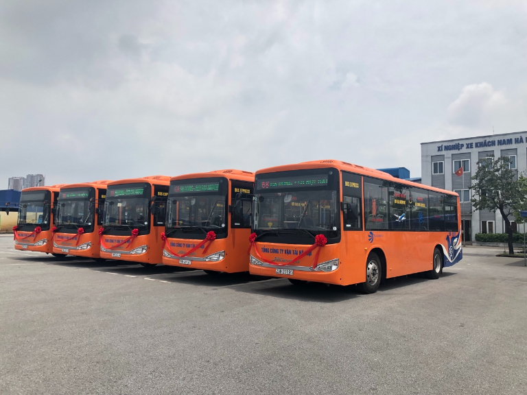 xe khách Hà Nội Hương Thủy