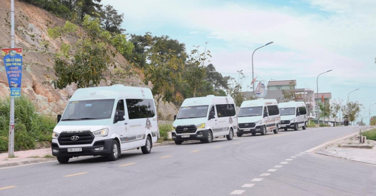 xe khách Hà Nội Vân Đồn