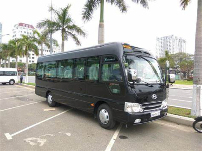 xe khách Hà Nội Yên Tử
