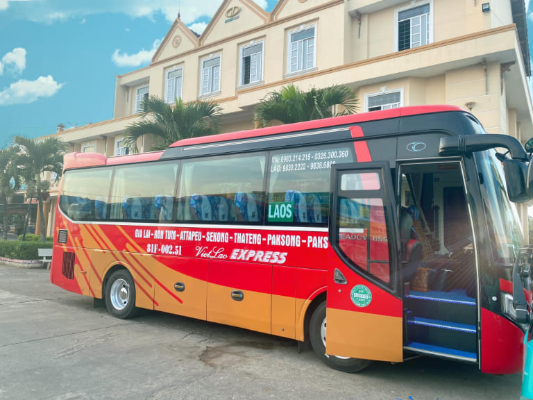 xe khách Hà Nội Yên Tử