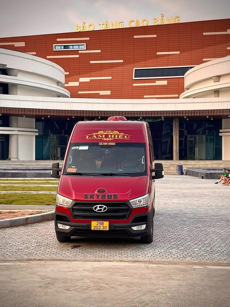 Lâm Hiệu Limousine đã và đang là thương hiệu vận tải được nhiều khách hàng tin tưởng lựa chọn.