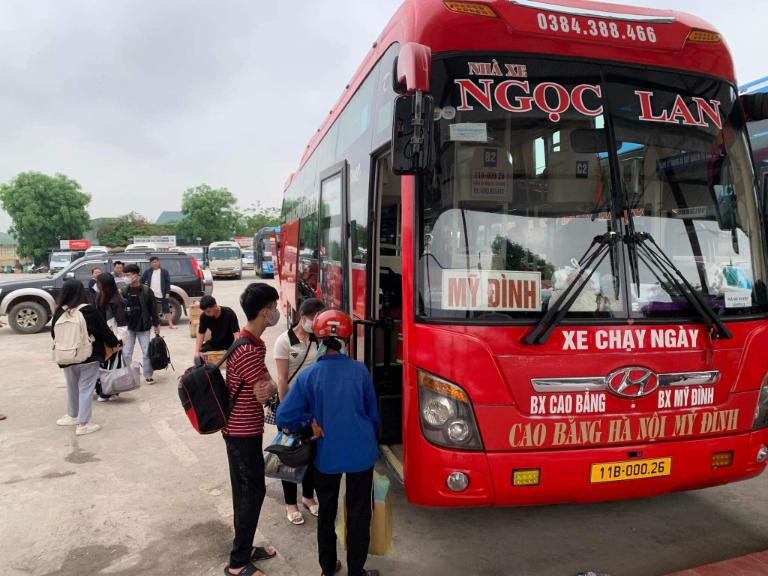 Nhà xe Ngọc Lan sử dụng đa dạng dòng xe để khai thác tuyến xe khách Hà Nội Hà Quảng.