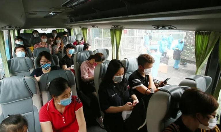 Rất nhiều xe khách Hà Nội Kim Bôi đón trả khách hàng tận nơi hoàn toàn miễn phí