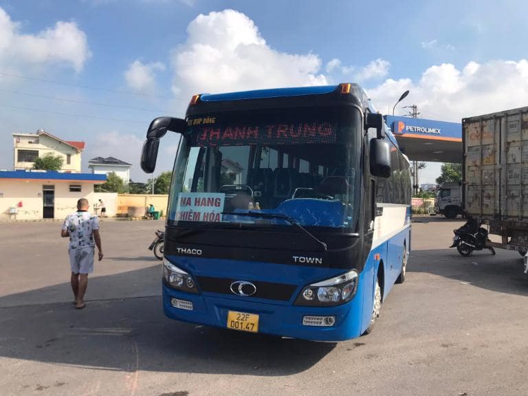 Hành khách có thể dễ dàng đặt vé nhờ liên hệ trực tiếp với tổng đài xe khách.