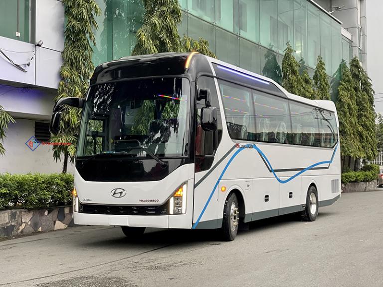 Nhà xe Trung Mắm có tần suất hoạt động dày đặc với nhiều tuyến chạy trên Hà Nội và Yên Bái.