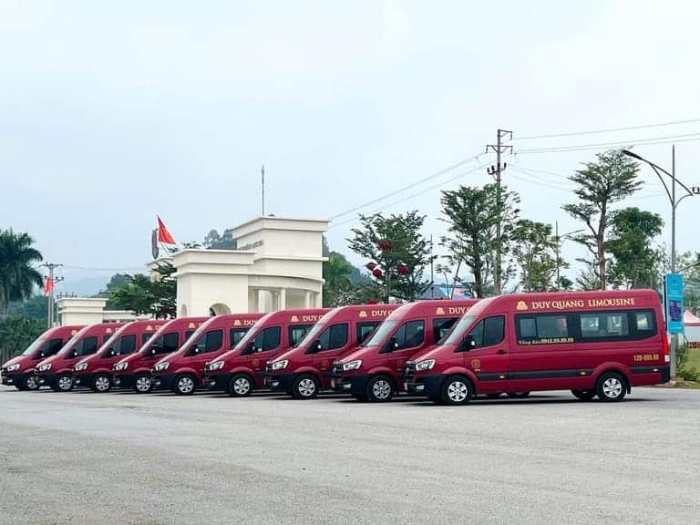 Xe Quang Duy Limousine hoạt động trên tuyến Hà Nội Lạng Sơn cao cấp. 