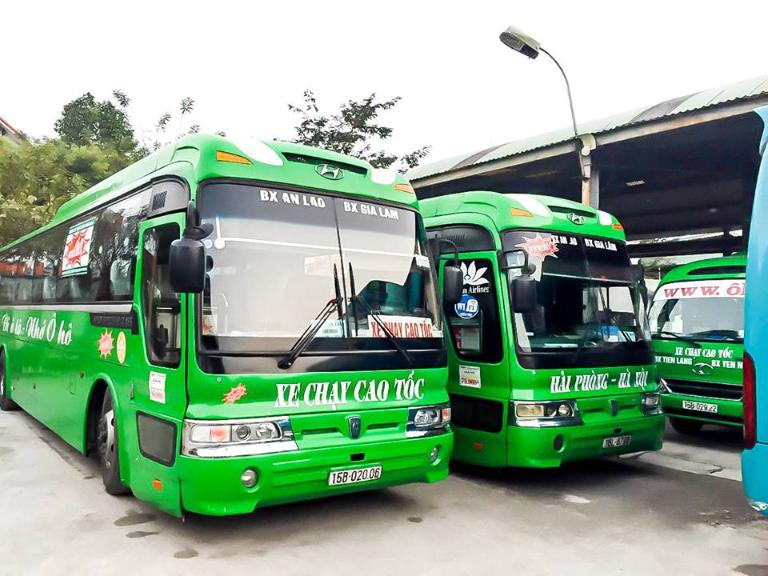 Đơn vị có tần suất hoạt động dày đặc, cứ 30 phút lại có một chuyến xe khởi hành.
