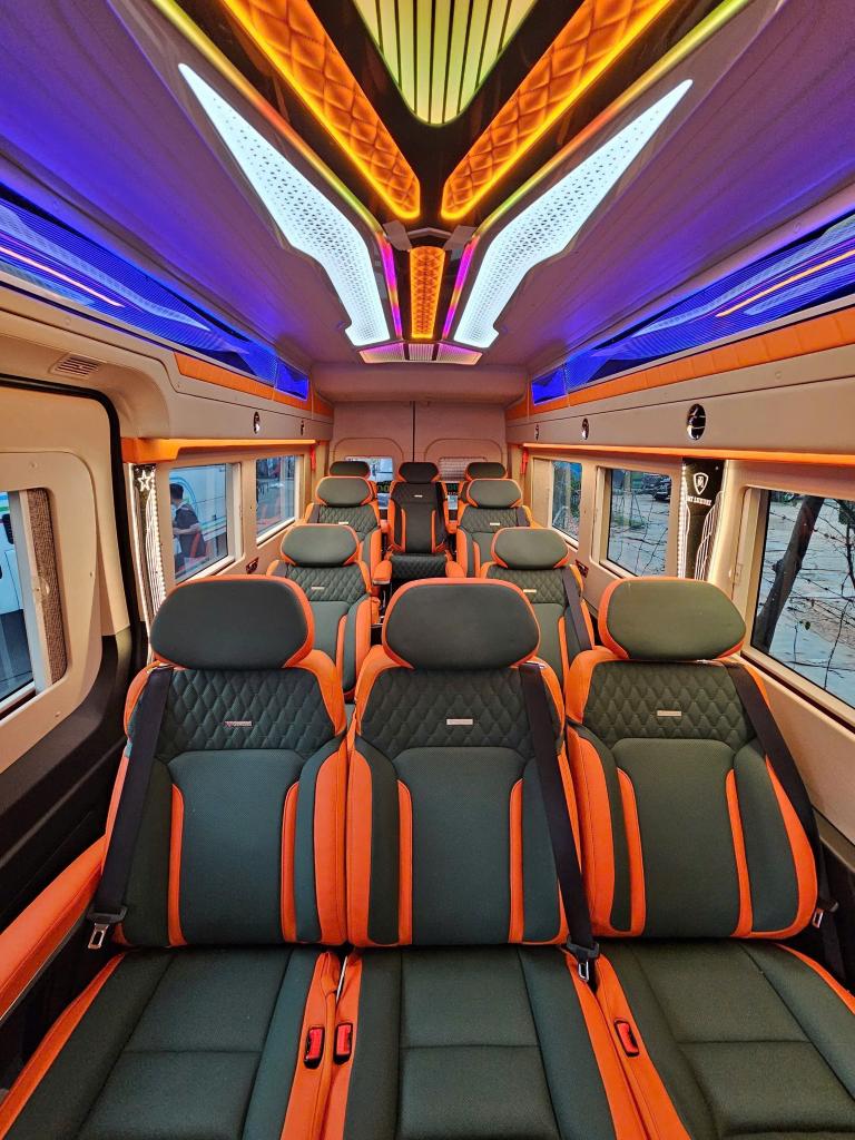 xe Limousine Ninh Bình Thái Nguyên