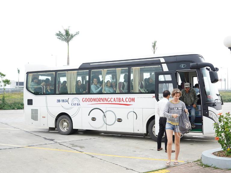 xe khách Hà Nội Cát Bà
