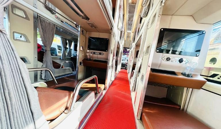 xe khách Hà Nội Đồng Hới
