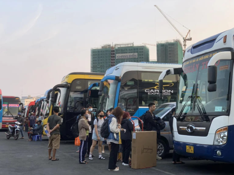 xe khách Hà Nội Hương Thủy