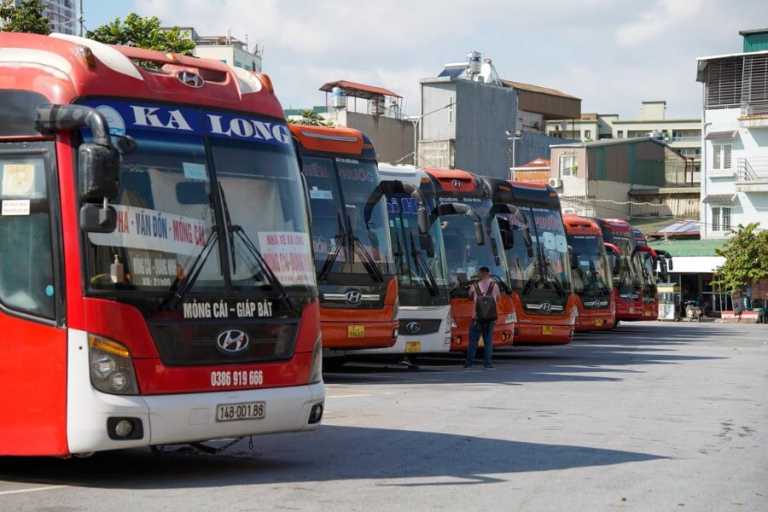 xe khách Hà Nội Lệ Thủy