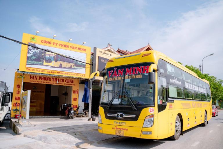 xe khách Hà Nội Thạch Hà