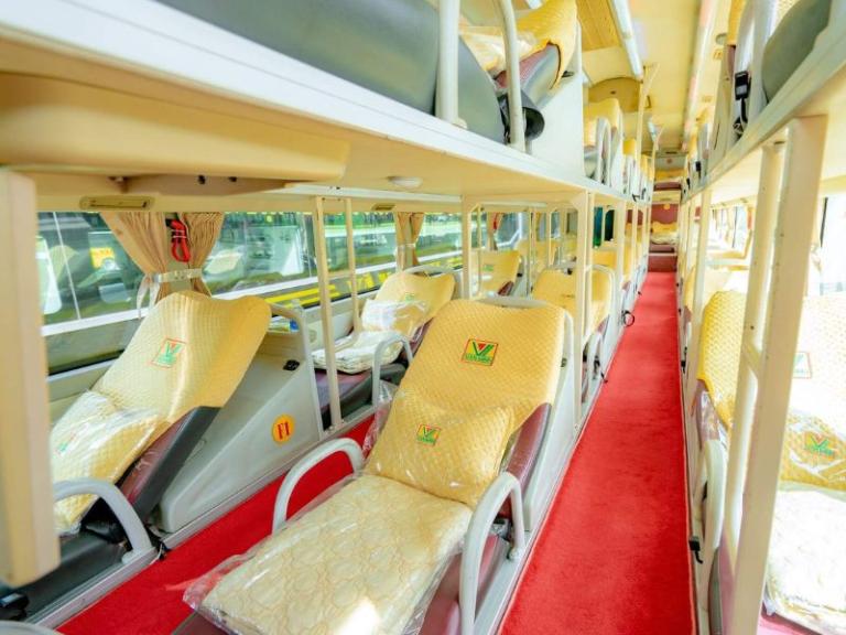 xe khách Hà Nội Thạch Hà