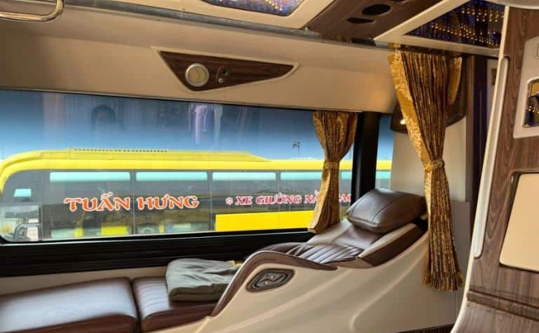 xe khách Sài Gòn Cái Nước
