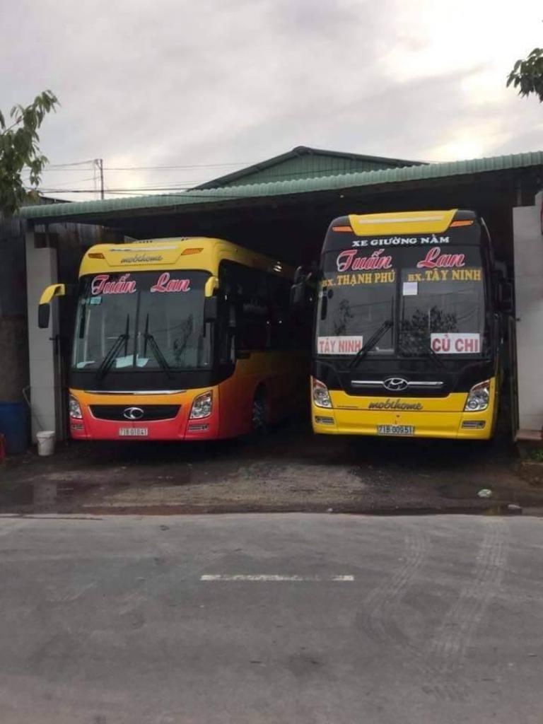 xe khách Sài Gòn Thạnh Phú