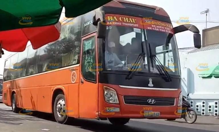 xe khách Sài Gòn Thốt Nốt