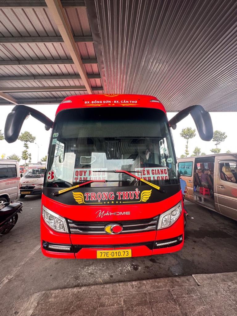 xe khách Sài Gòn Thốt Nốt
