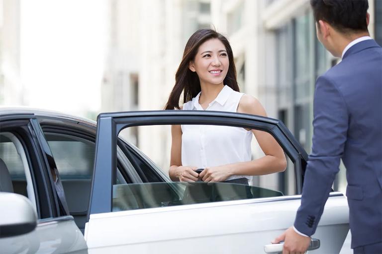 Giá vé của nhà xe sẽ cao hơn so với các hạng vé xe khách, xe buýt thông thường.