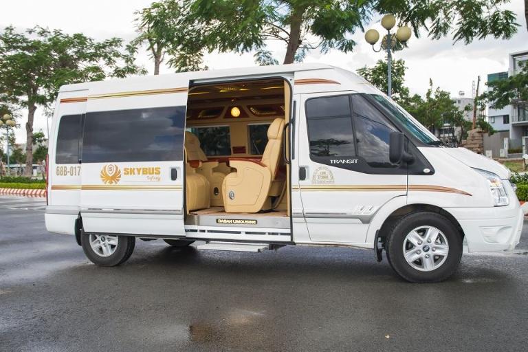 Nhà xe có tần suất hoạt động liên tục với chuyến sớm nhất khởi hành lúc 3h30 phút sáng.