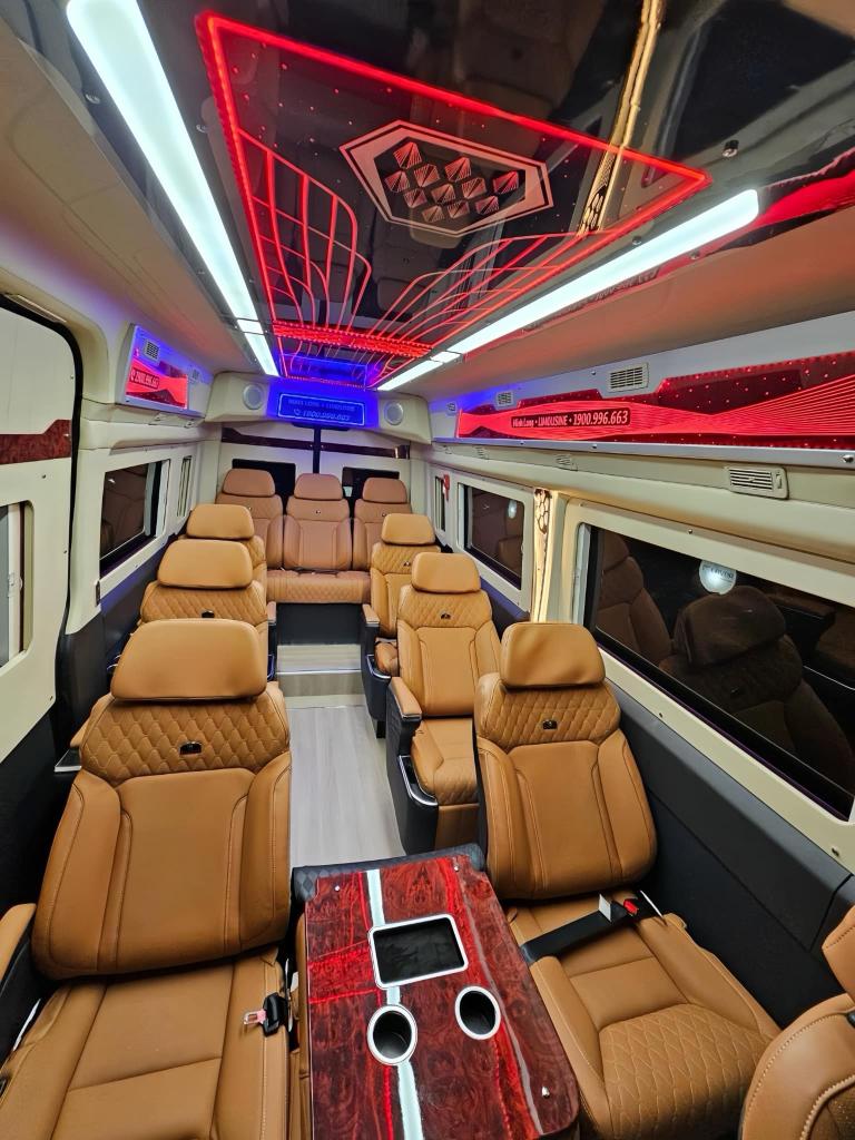 xe limousine Hà Nội Hoa Lư