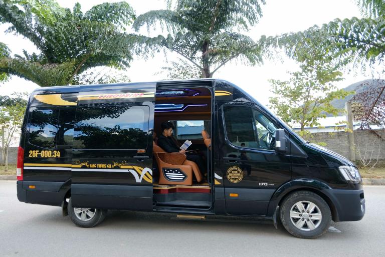 xe limousine Hà Nội Mai Châu