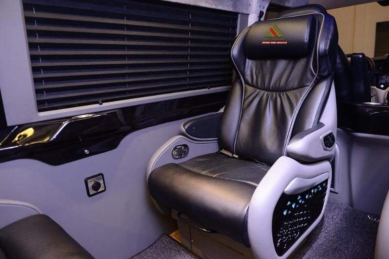 xe limousine Sài Gòn Vũng Tàu