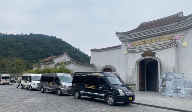 xe khách Hà Nội Hạ Long