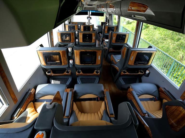 xe limousine Sài Gòn Đà Lạt