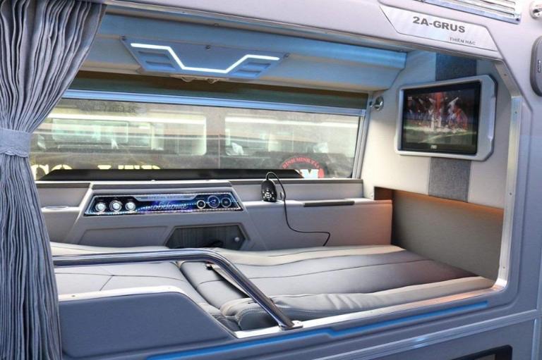 xe limousine Sài Gòn Đà Lạt