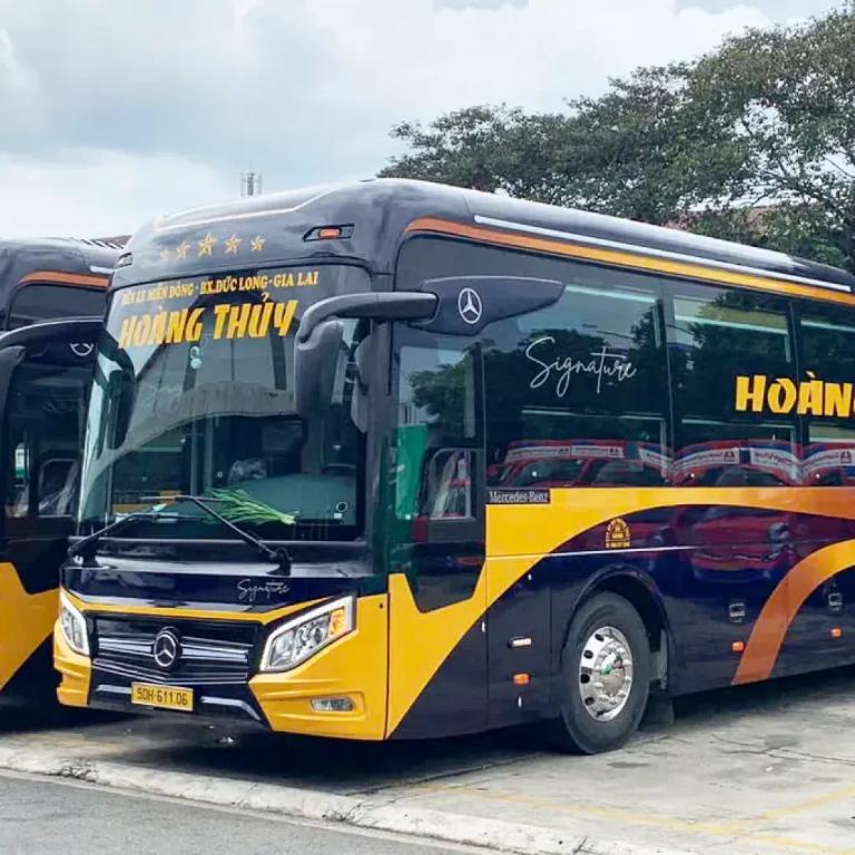 xe limousine Sài Gòn Đà Lạt