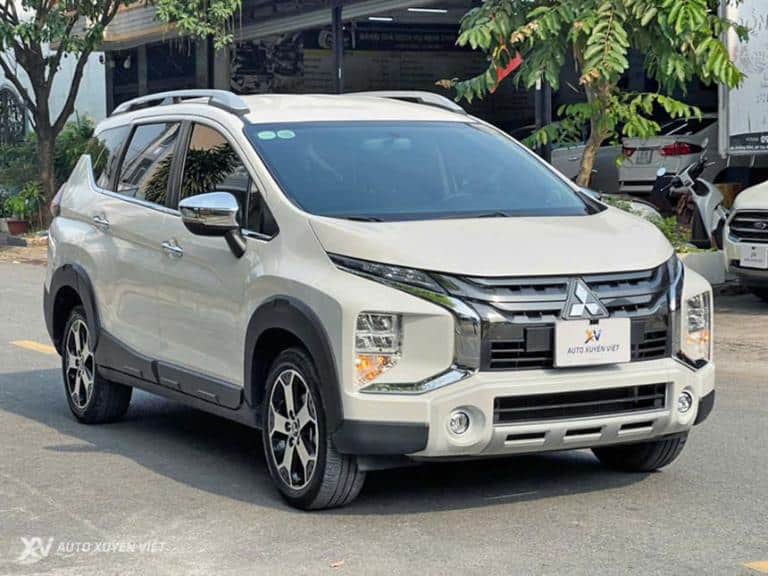 Xe ghép đa dạng loại: 5 chỗ, 7 chỗ, Limousine – phù hợp nhu cầu cá nhân hoặc gia đình.